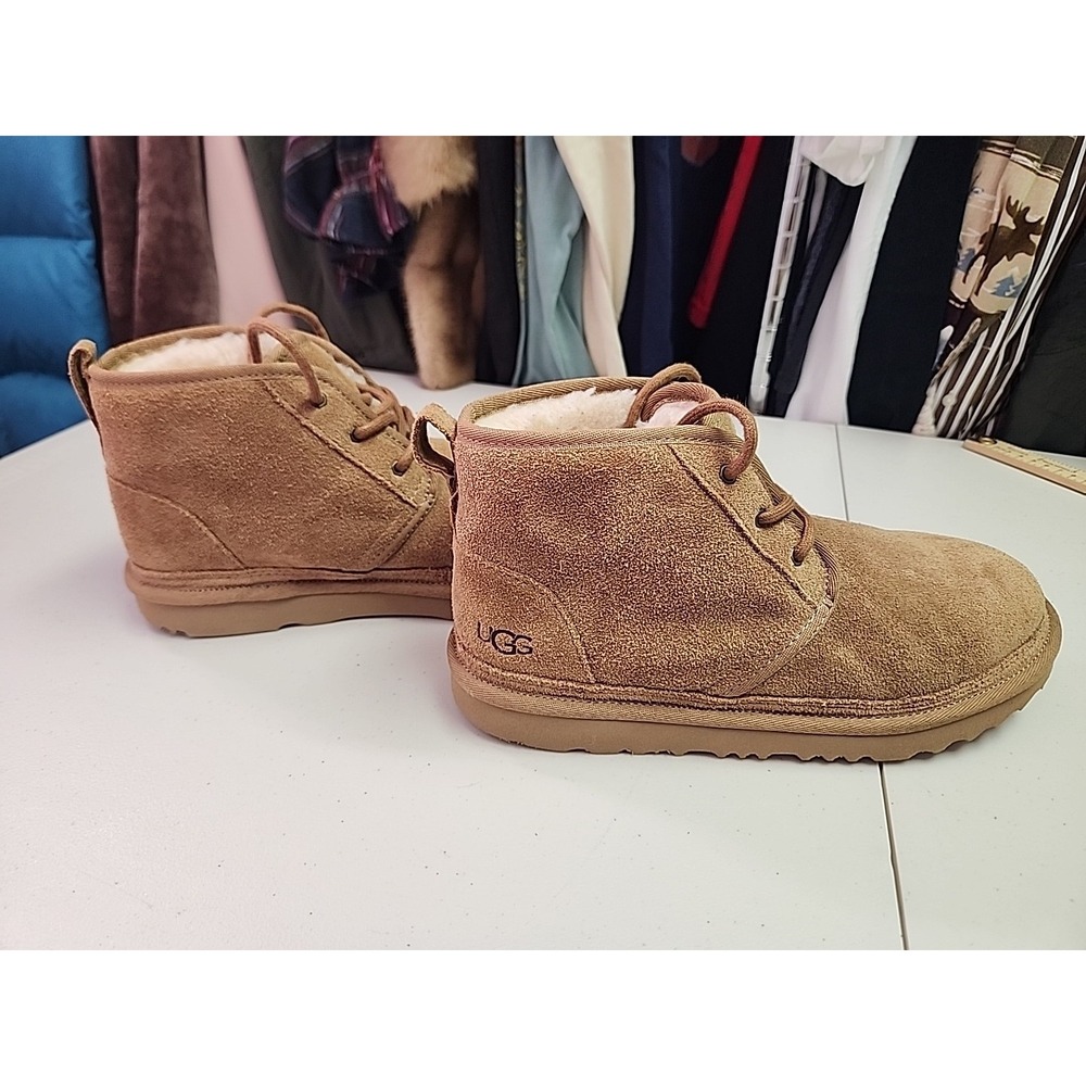 UGG Kid's Neumel II Chestnut Suede Chukka Boots 1017320K Size 6 Cozycore Cabin
